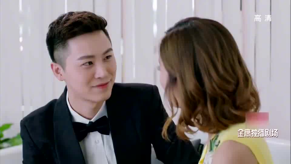 因为遇见你张雨欣正和丈夫腻歪哪料思琛突然出现张雨欣慌了