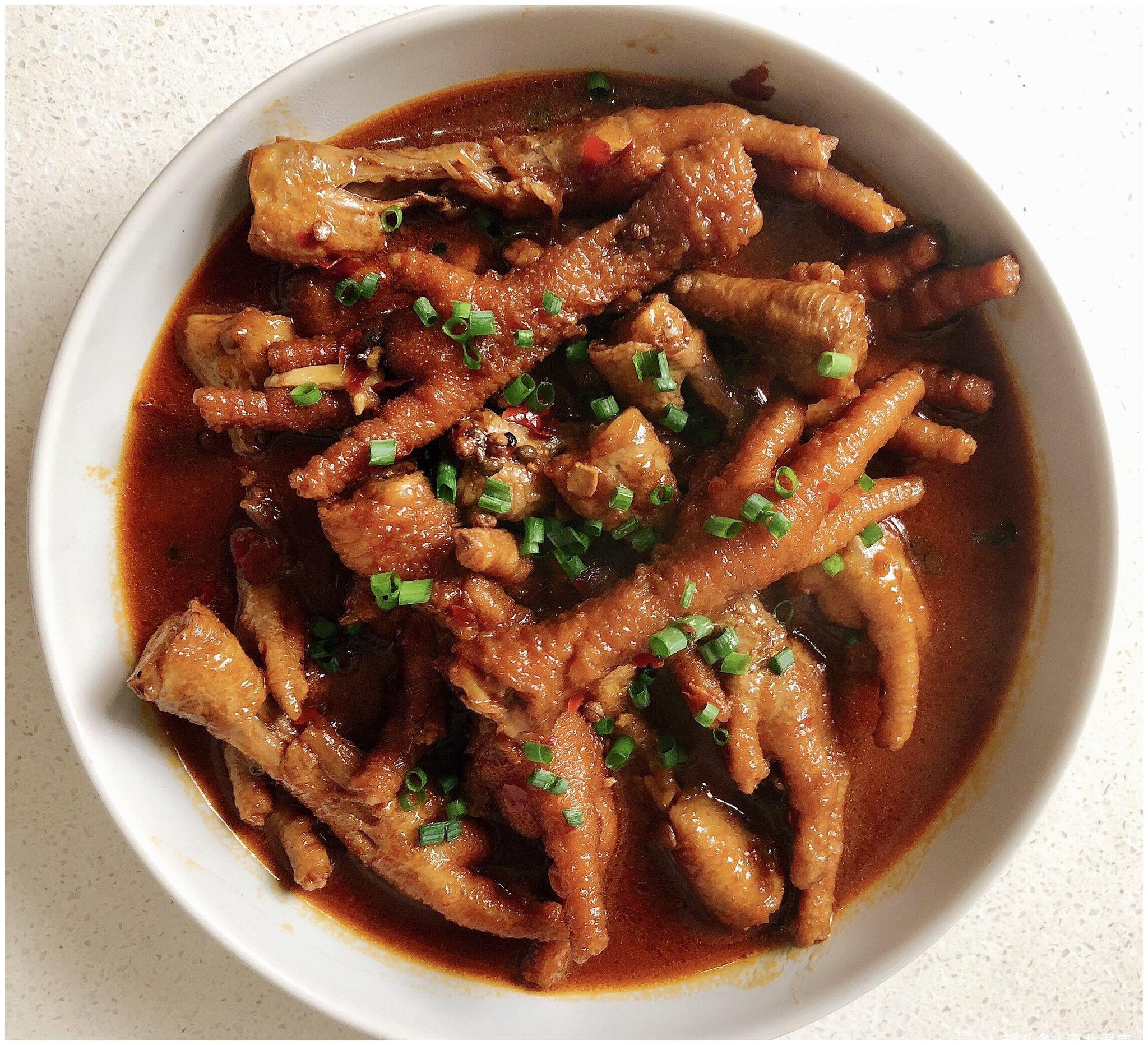 超过瘾的香辣虎皮鸡爪皮酥肉嫩酥烂脱骨