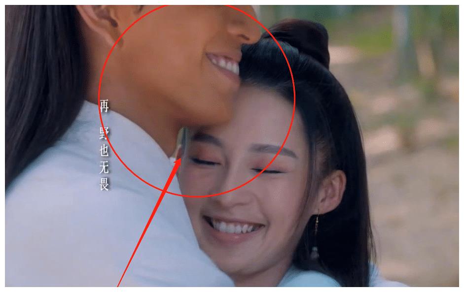 王大陆的肤色有多黑？跟李沁拥抱在一起，这色差也太明显了吧？休闲区蓝鸢梦想 - Www.slyday.coM