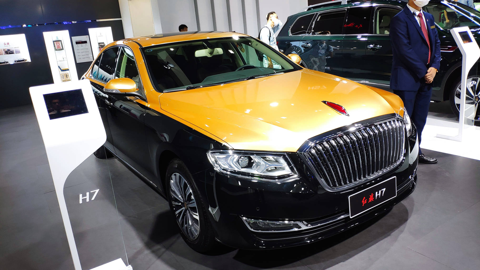 2020年广州车展:红旗h7双色版实车