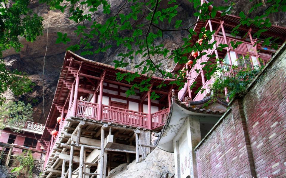 福建的悬空寺去看永泰的广寒洞天