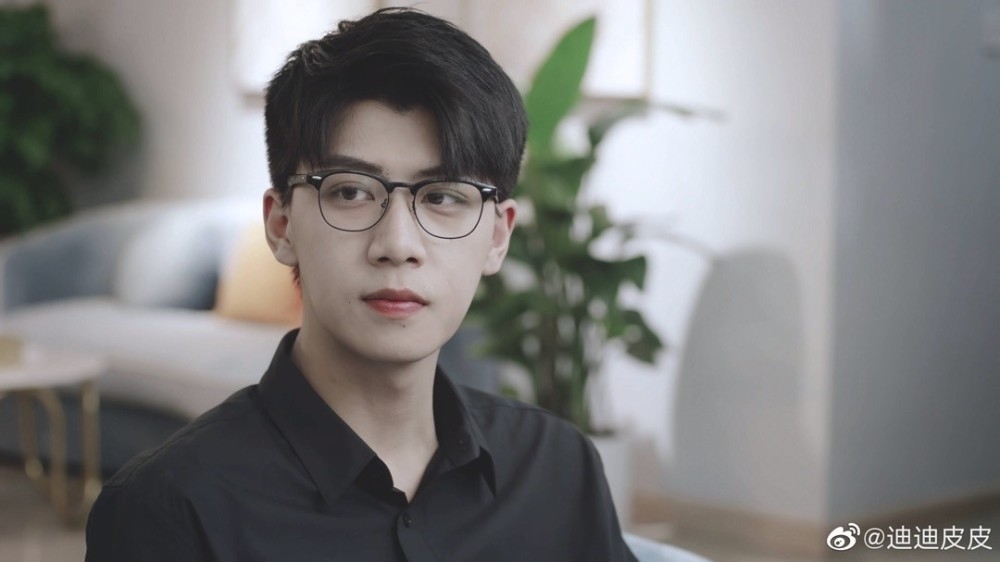 任宥纶手机壁纸【一】