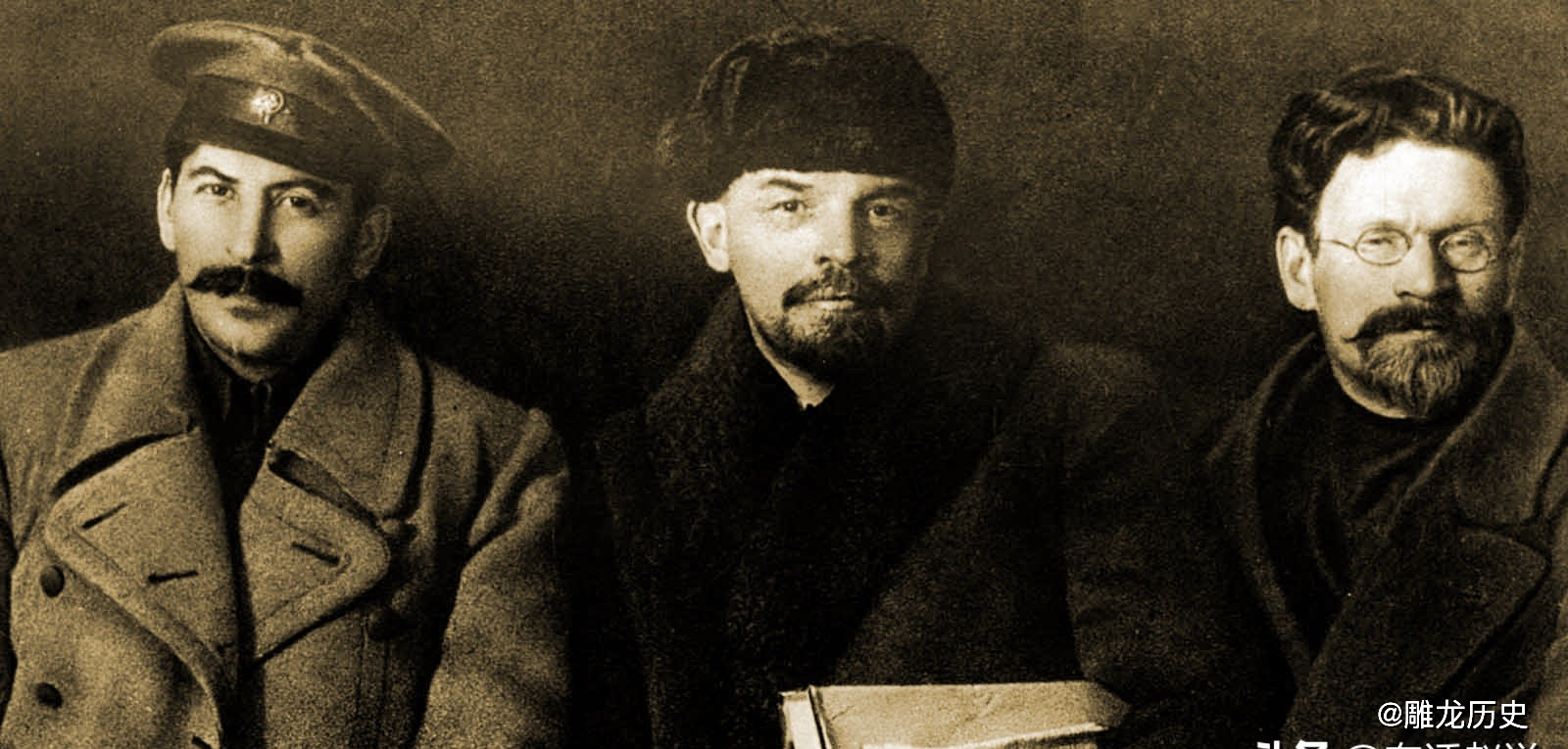 斯大林老照片年轻的时候还挺帅