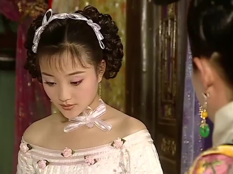 为您推荐: 李小璐扮演十三格格,耍剑意气风发,太后直夸赞,真是不错 为