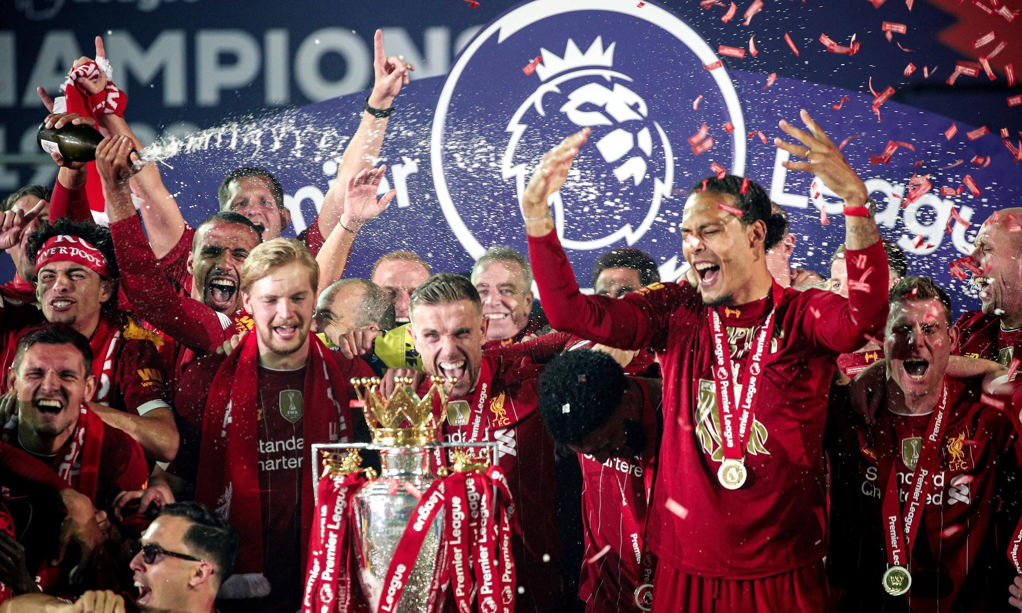 足球——英超联赛:利物浦胜切尔西(2)_高清图集_新浪网