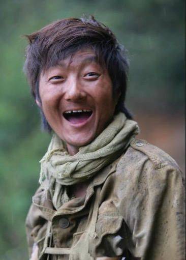 丑男的艰辛成名路