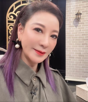 57岁杨绣惠宣布喜讯,嫁小6岁白云,隔天突然宣布离婚