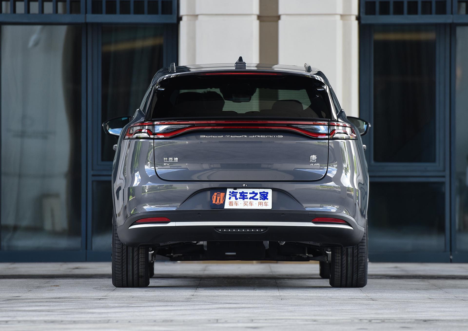 2021款比亚迪唐ev内饰豪华你会喜欢