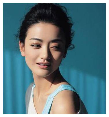 据传在2010年,朱杰就悄悄地与田明结婚了,而说起田明,他曾经是东方