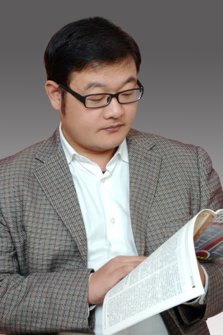 橙瓜专访爱奇艺签约作家鲁农夫用自己的人生感悟刻画"人性"故事