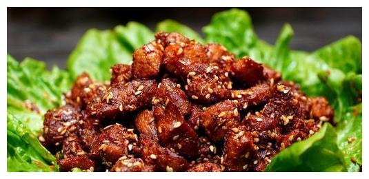 干炸羊肉,外焦里嫩,好吃的不得了餐饮的艺术家 2020-05-23 21:08:29