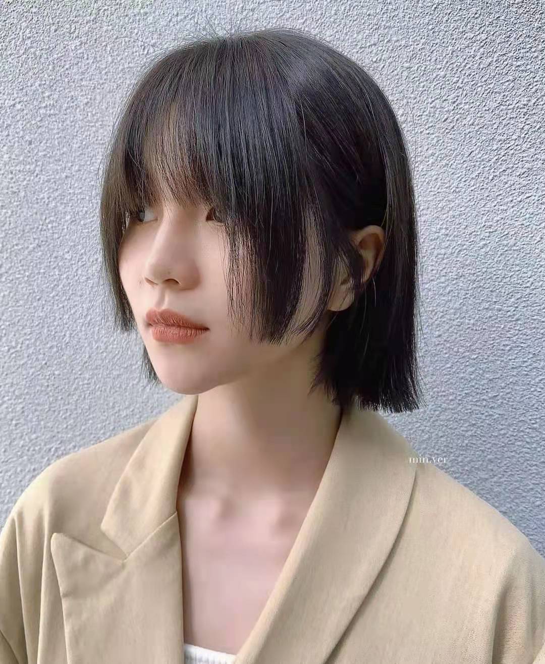 从姬发式到公主切,这款发型再度登上瘦脸榜,辛芷蕾都是它的粉丝