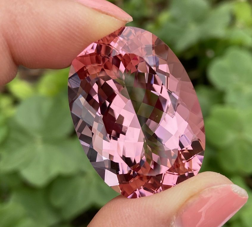 摩根石(粉色绿柱石)鉴赏_高清图集_新浪网