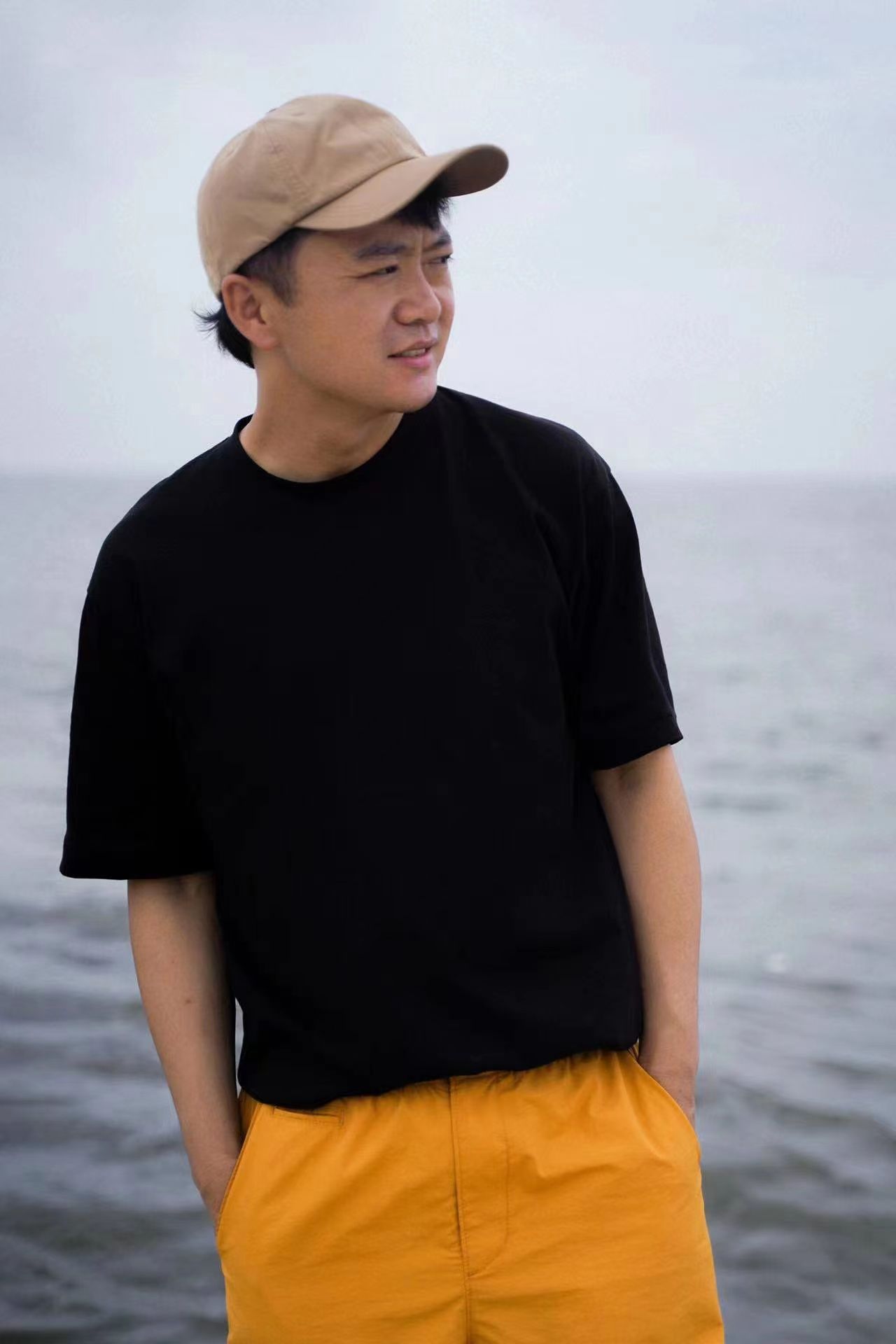 不要在黄昏的时候做决定贰佰第三张个人专辑暖心上线