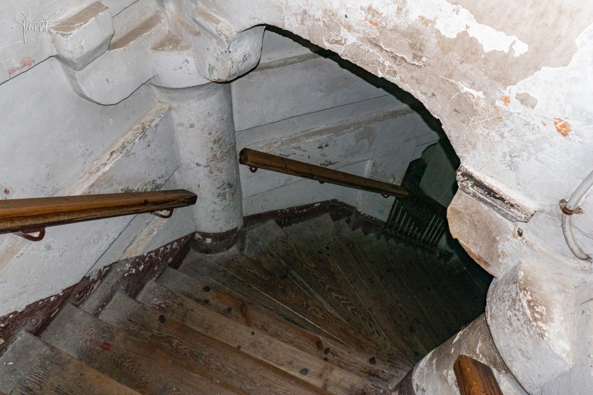 揭秘六和塔的内部空间结构,可谓四通八达