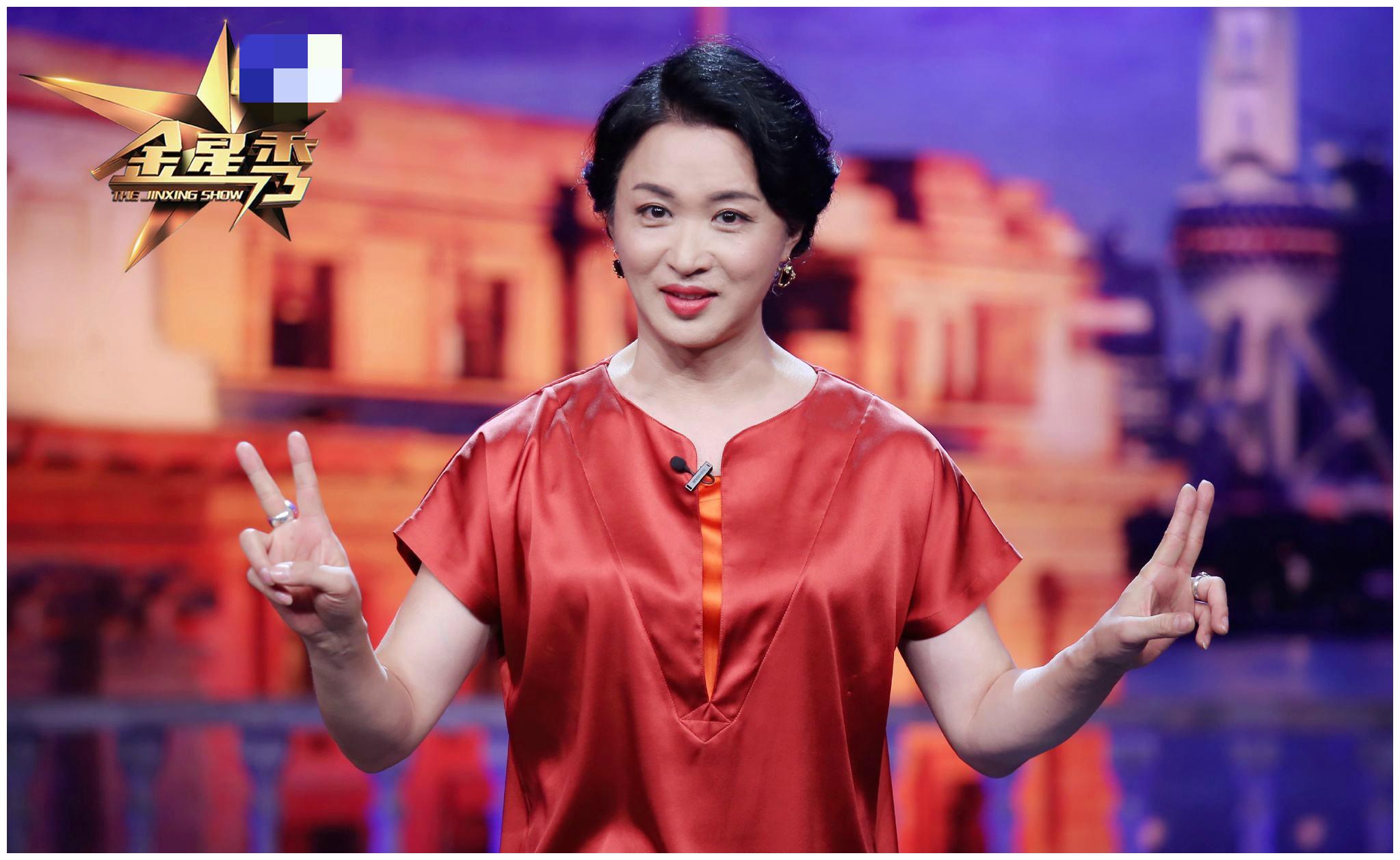 要说最具有代表的就是《金星秀》了,作为一档热度极高的脱口秀,通过