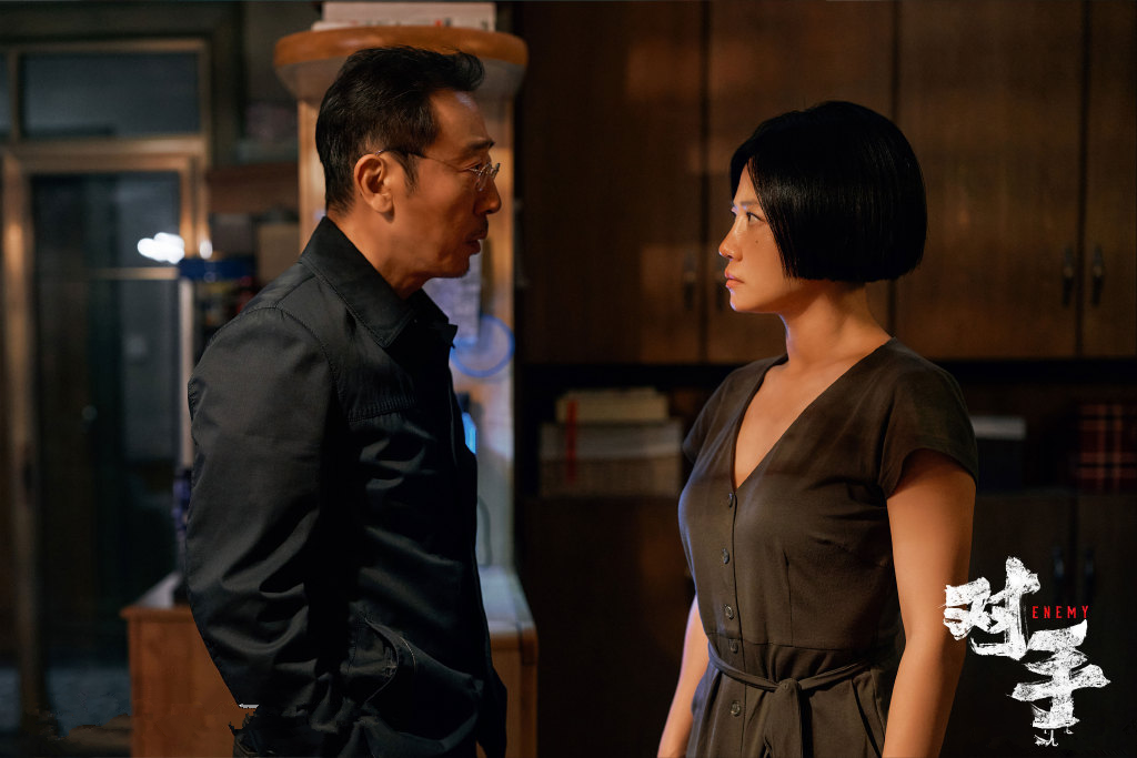 对手央八首播人物真内容新故事性极强谭卓惊艳欲绝