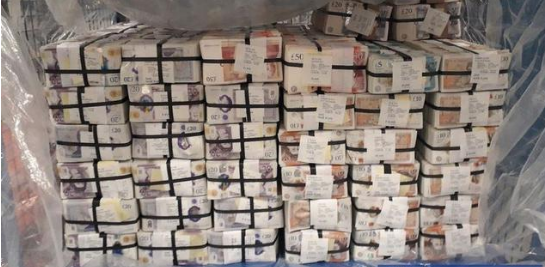 警方潜入加密系统,逮捕了数百名秘密犯罪分子,缴获了5400万英镑