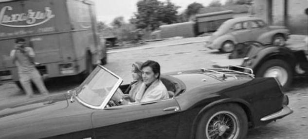 开过的座驾拍卖出1亿多，这位巨星是发哥的偶像，如今开C级代步