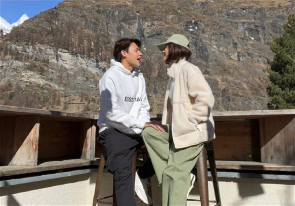 泰星namtarn很开心和男友交往10年但又害怕对方突然求婚