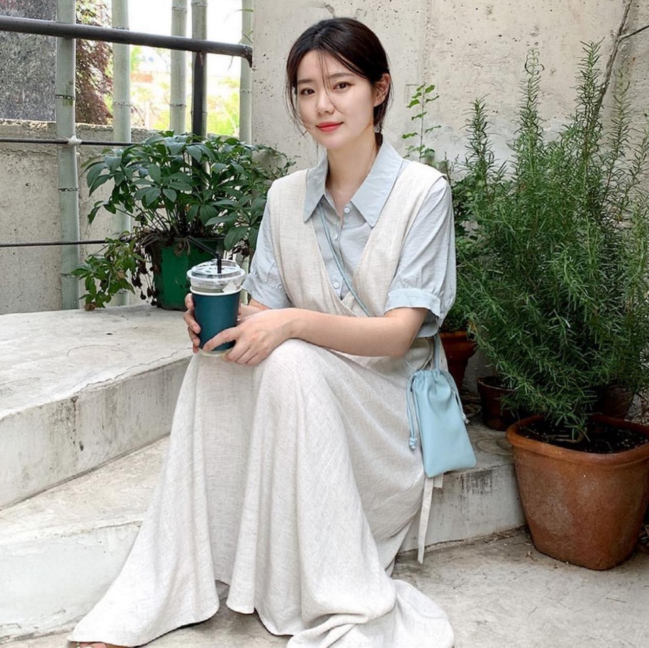 精致优雅的韩系穿搭简单搭配不失时尚看着随意却透着高级感