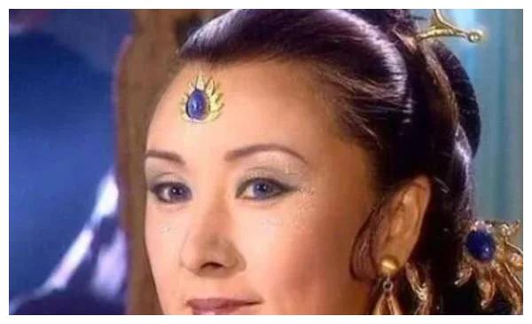 其中印象最深的,就是孙悟空和蟒蛇精大战的画面,当时那条大蟒蛇可以说