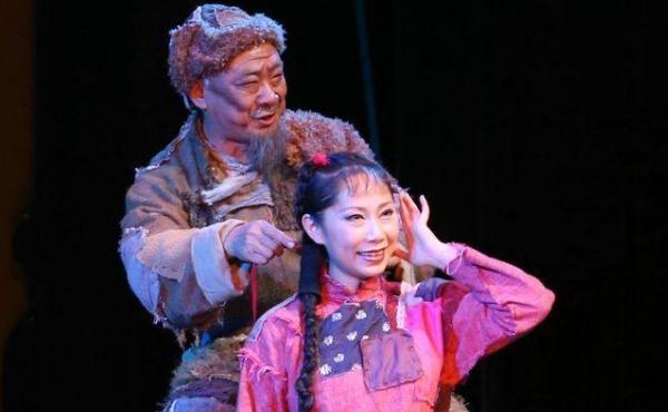 就是去享福,为何她宁愿变成白毛女也不嫁黄世仁|黄世仁|喜儿|白毛女