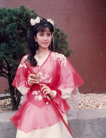 各个版本的红衣穆念慈,哪个最符合你心中的原著形象