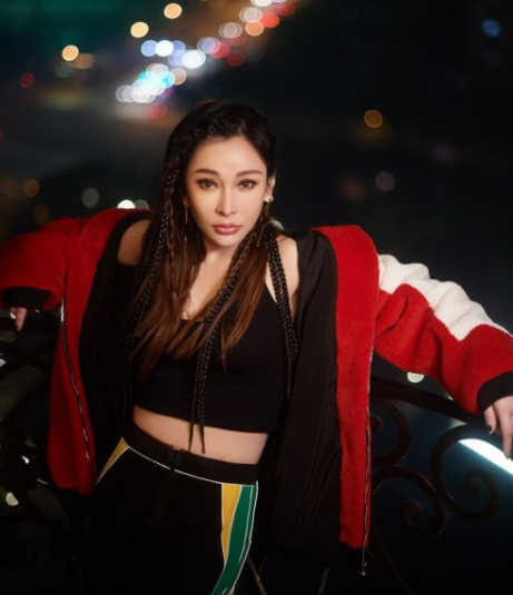 温岚恋情曝光,甜吻男友画面太幸福|温岚|恋情曝光|吴宗宪_新浪新闻