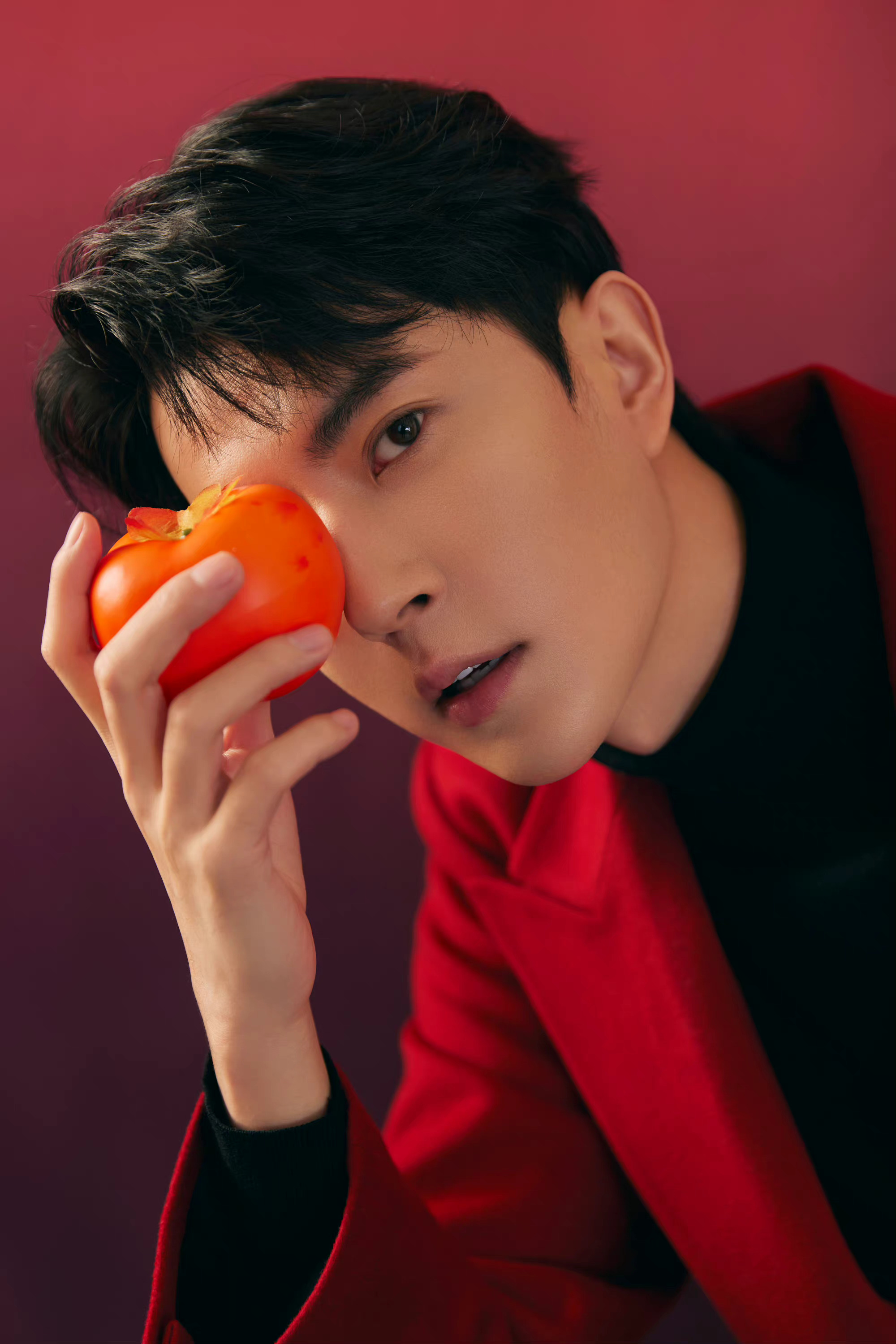 于朦胧红色系新年写真大片!红红火火氛围感满满