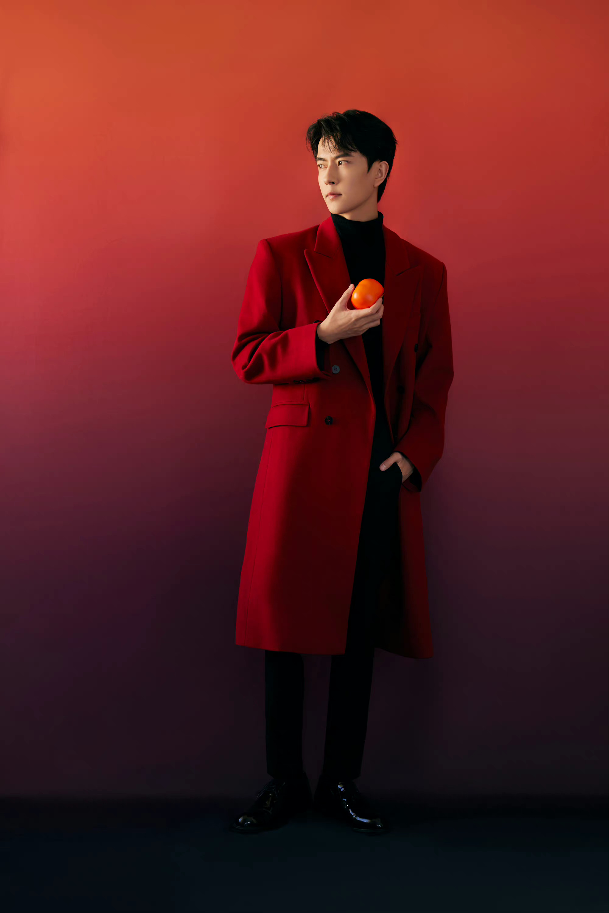 于朦胧红色系新年写真大片!红红火火氛围感满满