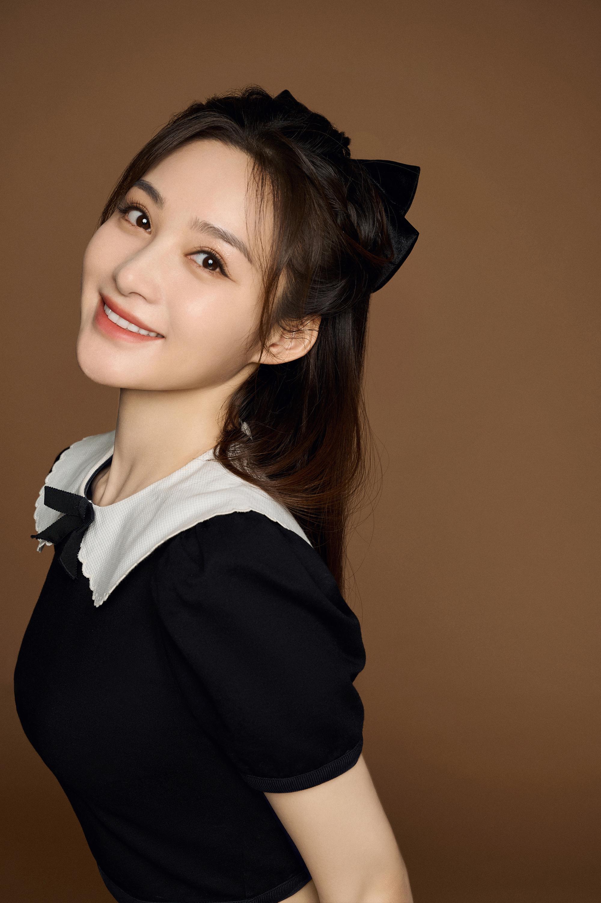 冰墩墩下班不重要可爱的孙嘉璐萌翻全场萌系璐墩墩yyds