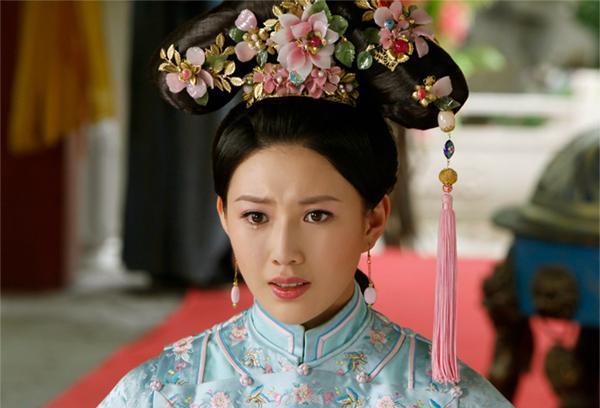 皇帝刚废后,便召幸一庶妃,十个月后,此妃生下千古一帝!