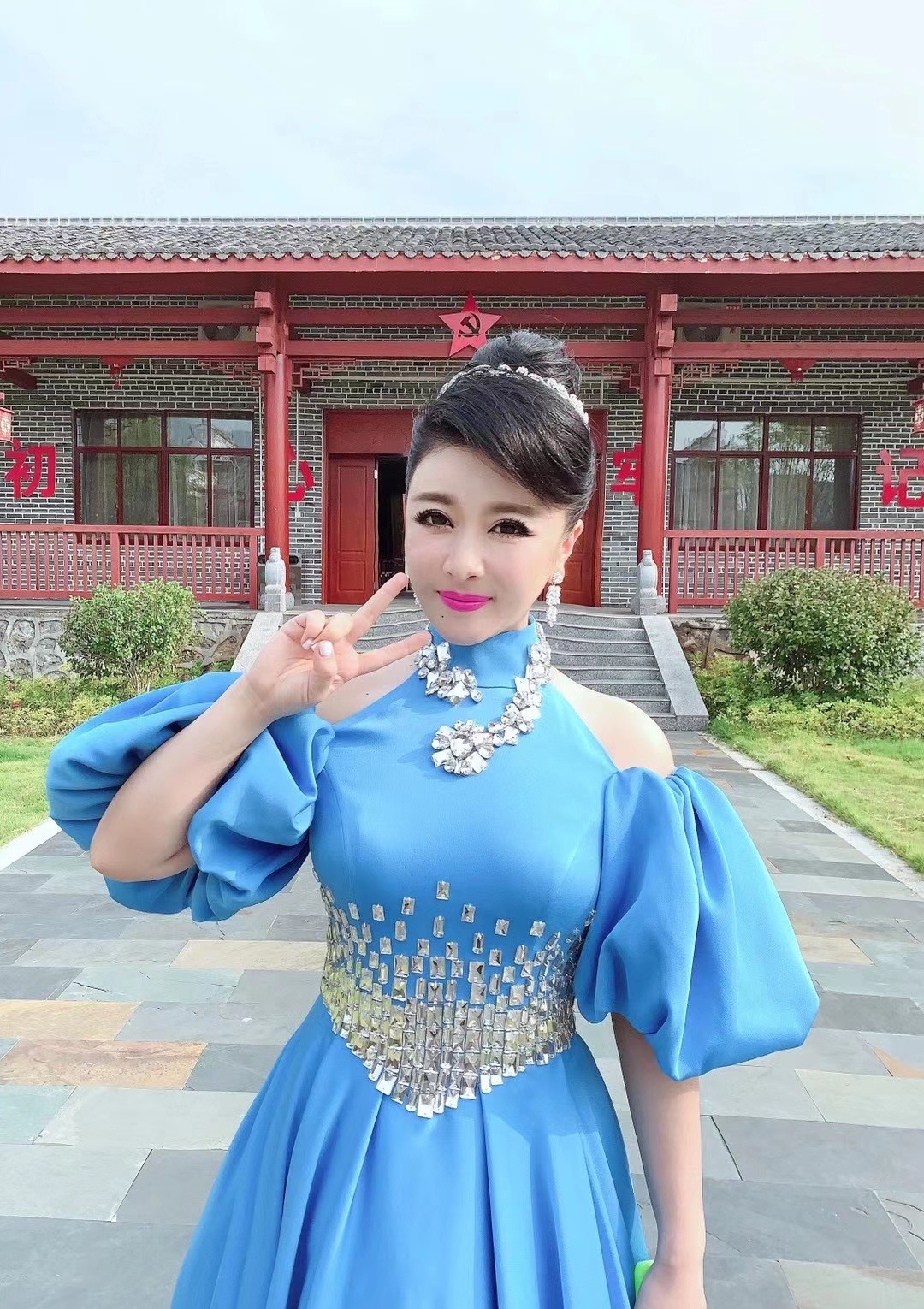 陈蓓蓓亮相《唱响新时代》国庆特别节目 央视多台联播