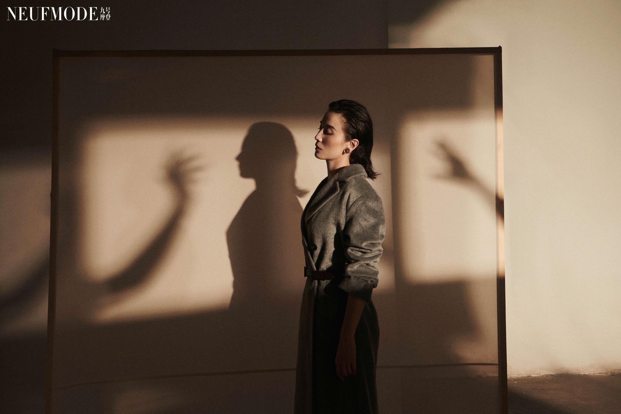 宋佳登《neufmode九号摩登》杂志封面 携刘敏涛演绎光影大片