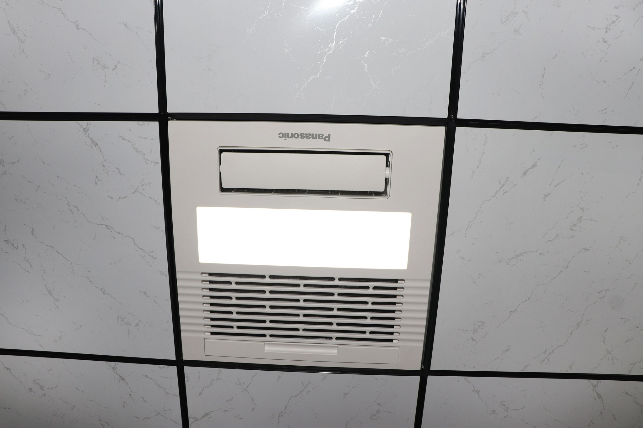 降温松下智能风暖浴霸评测准备迎接今年的超级寒冬