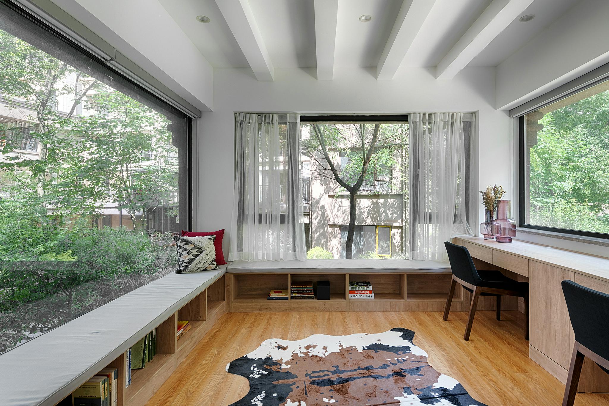 275㎡公寓住宅接地气的自然主义风格