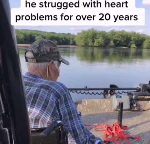 美国一大爷被孙女从医院"偷"出，钓到人生最后一条鱼后停止了心跳休闲区蓝鸢梦想 - Www.slyday.coM