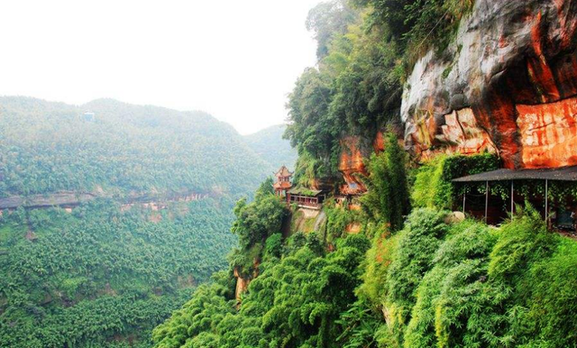 成都小众景点带您远离喧嚣人潮,更近距离感受自然休闲区蓝鸢梦想 - Www.slyday.coM 成都小众景点带您远离喧嚣人潮,更近距离感受自然休闲区蓝鸢梦想 - Www.slyday.coM