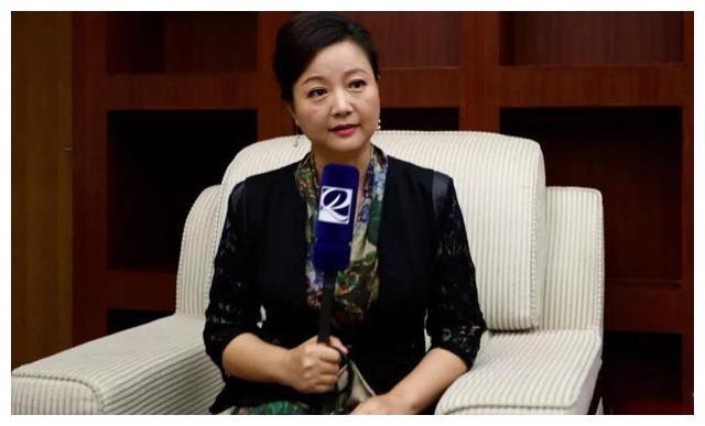 老房有喜阿晴嫂成教授漂亮女配嫁偶像有男配是综艺大哥