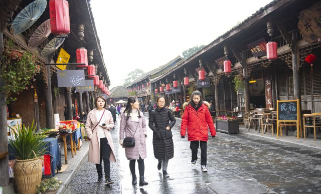 大邑县哪里最热闹的地方 兴化市有哪些热闹街区值得安利