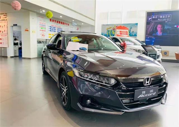 新款本田雅阁换装全新大屏没有配备20t引擎实属最大遗憾