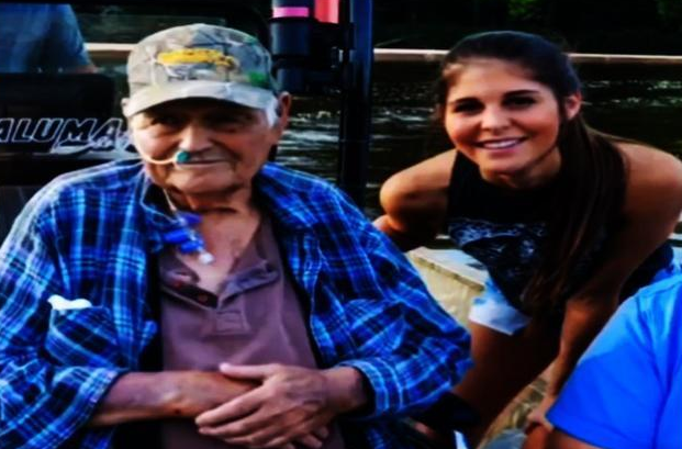 美国一大爷被孙女从医院"偷"出，钓到人生最后一条鱼后停止了心跳休闲区蓝鸢梦想 - Www.slyday.coM