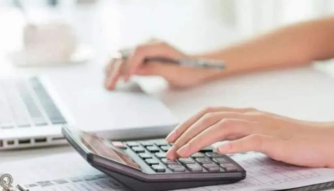 男子上班29天，倒欠公司4356.4元！官方已介入休闲区蓝鸢梦想 - Www.slyday.coM