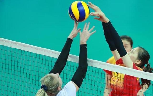 中国女排因祸得福,龚翔宇接班人出现,国产强力接应迎成长良机