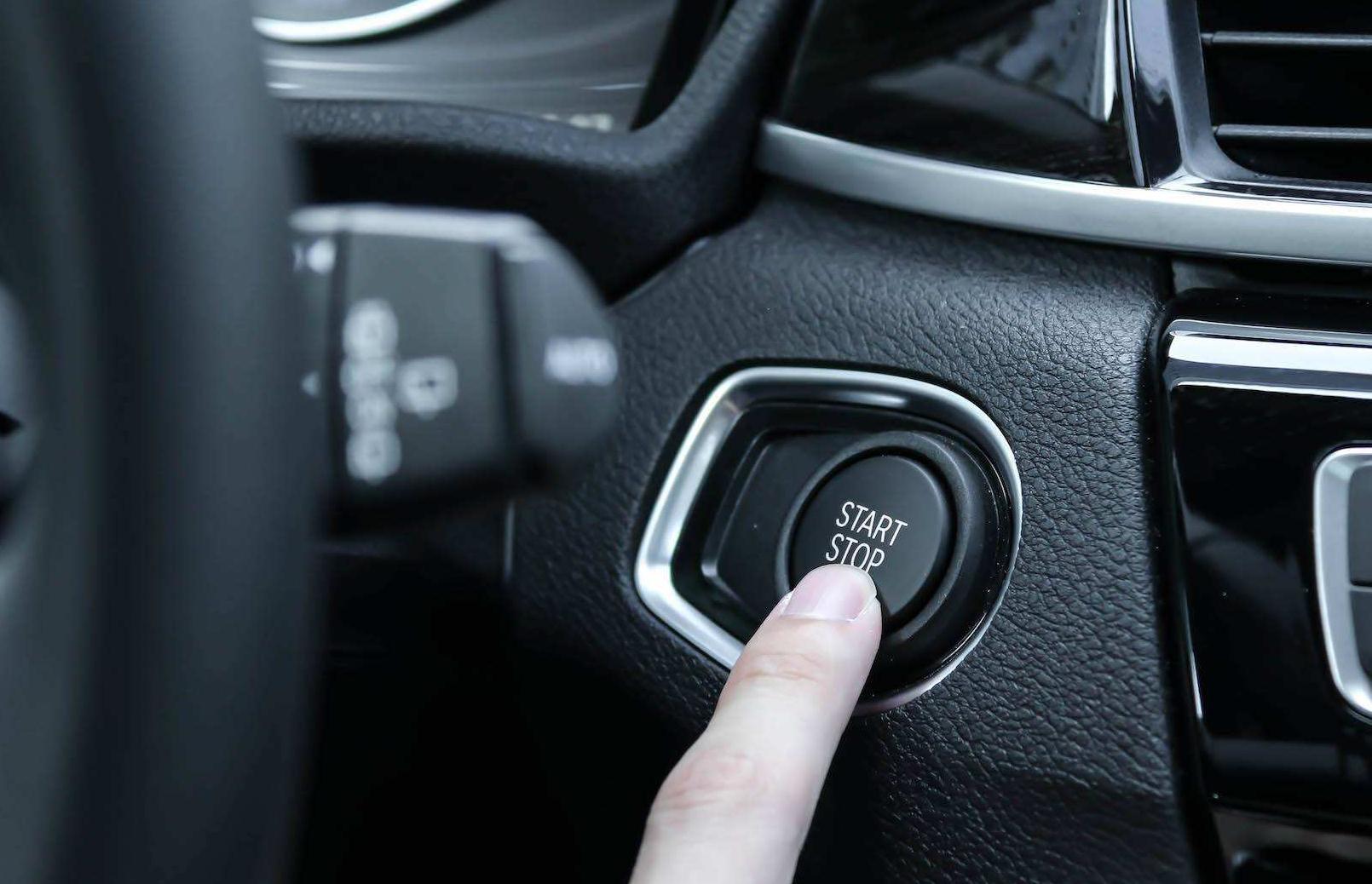 汽车"一键启动"原来还有这些功能?只用来打火的话,也太浪费了