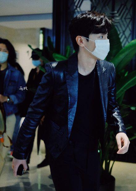 密室大逃脱第三季!上半年盼密逃,下半年盼明侦,我的快乐回来了休闲区蓝鸢梦想 - Www.slyday.coM 密室大逃脱第三季!上半年盼密逃,下半年盼明侦,我的快乐回来了休闲区蓝鸢梦想 - Www.slyday.coM