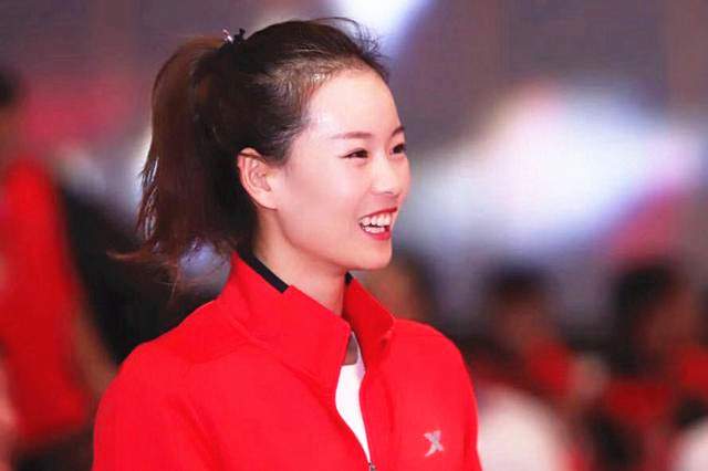 竞走女神杨家玉虽败犹荣不言放弃搭配运动风展现巾帼风