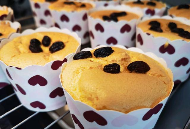 把醋倒进葡萄干里,想不到这么厉害,很多人还不知道,学会省钱了休闲区蓝鸢梦想 - Www.slyday.coM 把醋倒进葡萄干里,想不到这么厉害,很多人还不知道,学会省钱了休闲区蓝鸢梦想 - Www.slyday.coM