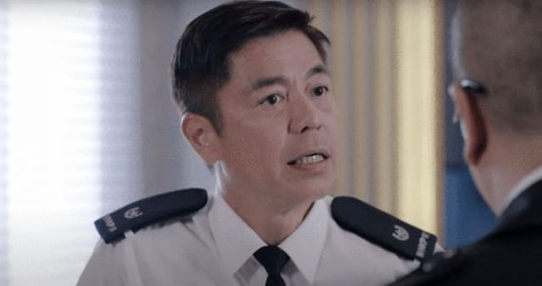 55岁何启南近况曝光把二婚妻子当女儿疼结婚多年恩爱如初